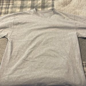 Russell Athletic XL Long Sleeve Shirt